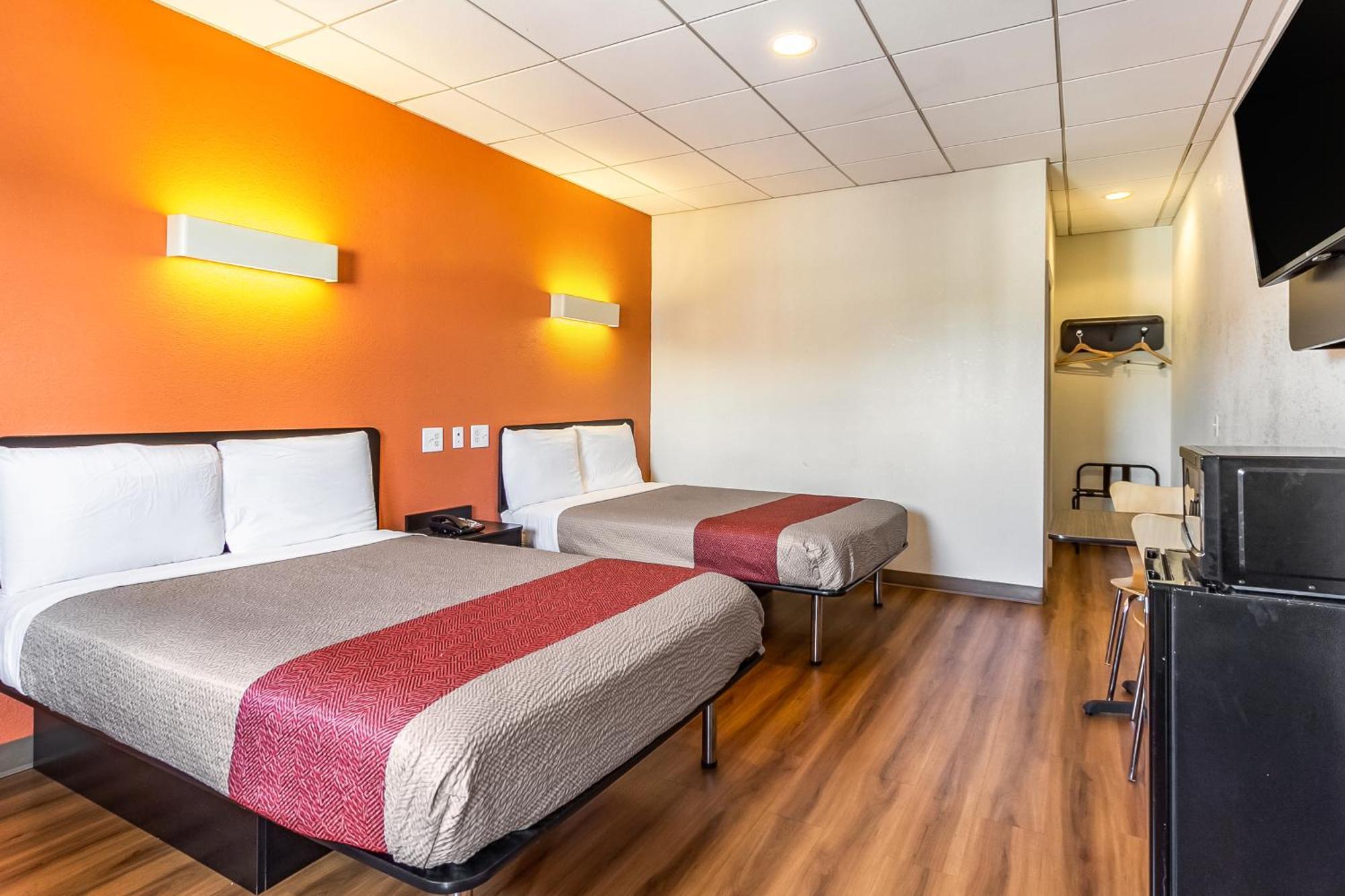 Motel 6 Elizabeth Nj Newark Liberty Intl Airport Buitenkant foto