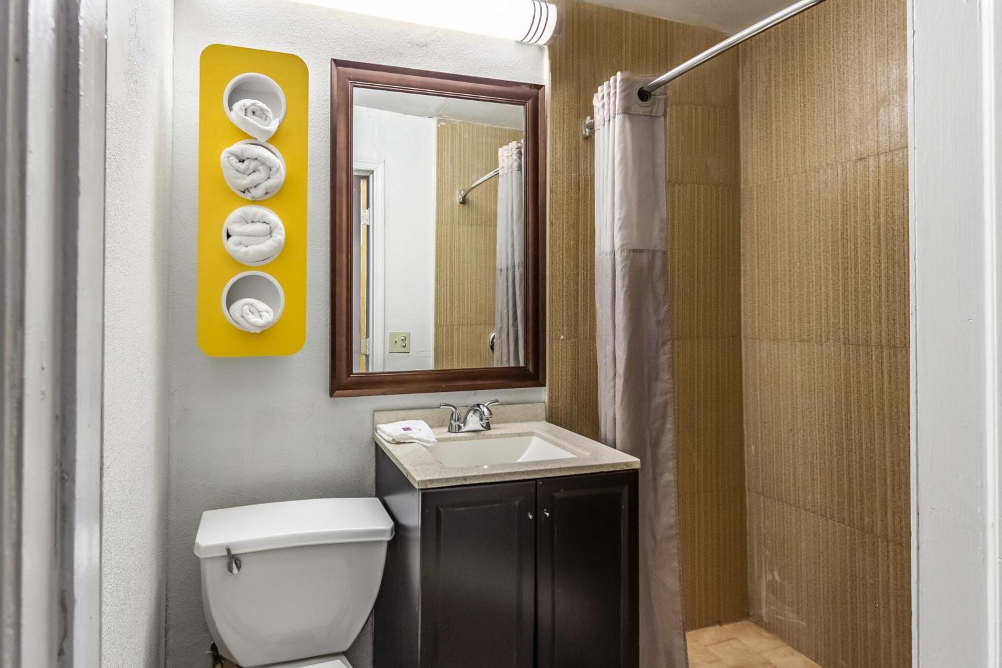 Motel 6 Elizabeth Nj Newark Liberty Intl Airport Buitenkant foto