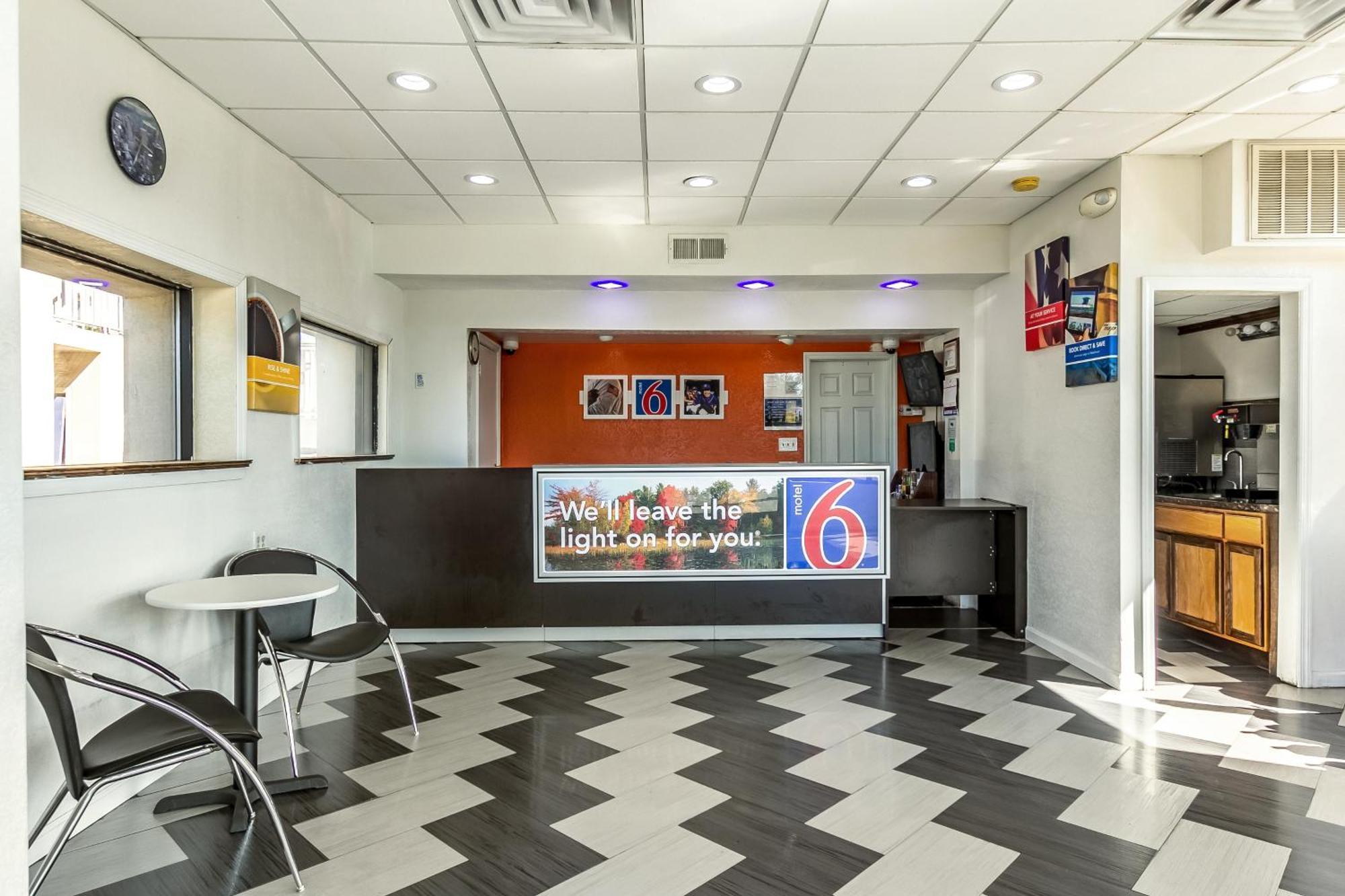 Motel 6 Elizabeth Nj Newark Liberty Intl Airport Buitenkant foto